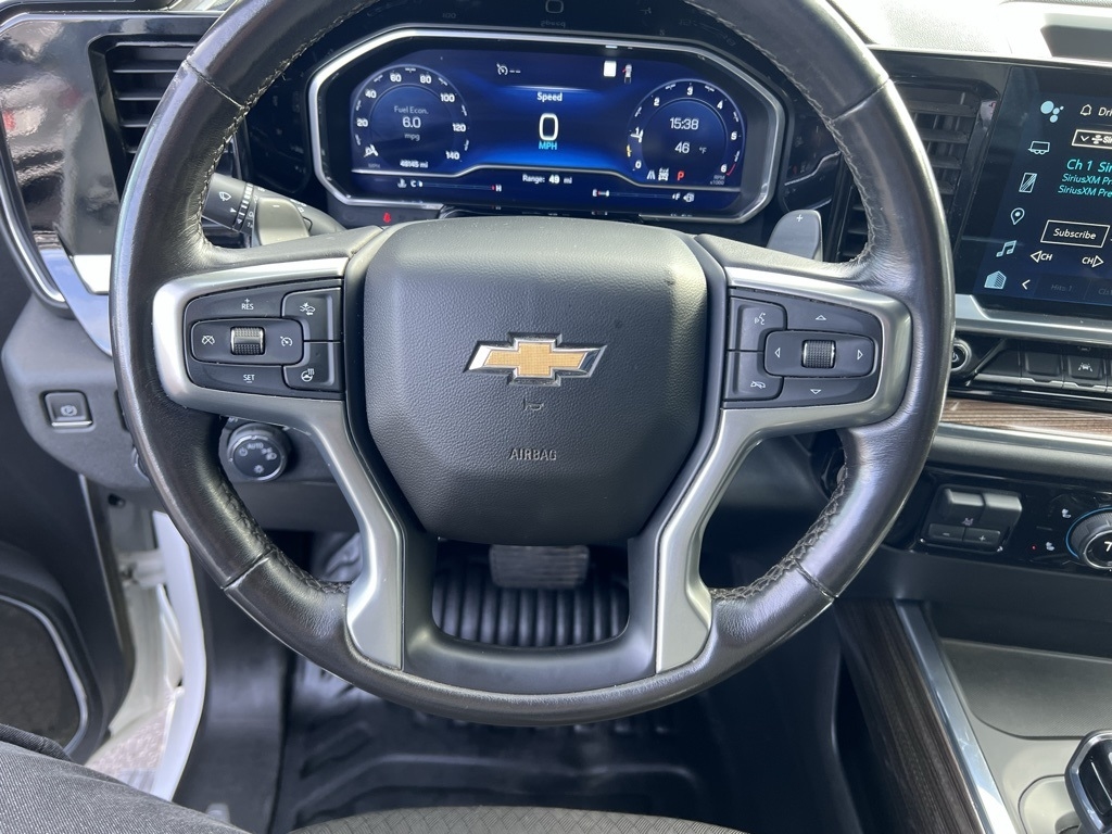 Chevrolet Silverado 1500 LT Crew Cab 4WD 2023