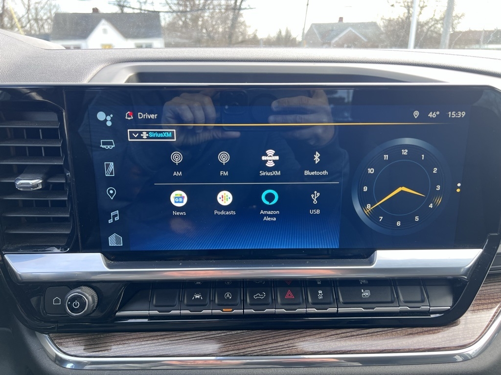 Chevrolet Silverado 1500 LT Crew Cab 4WD 2023