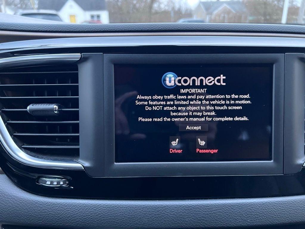 Chrysler Pacifica Touring-L 2018