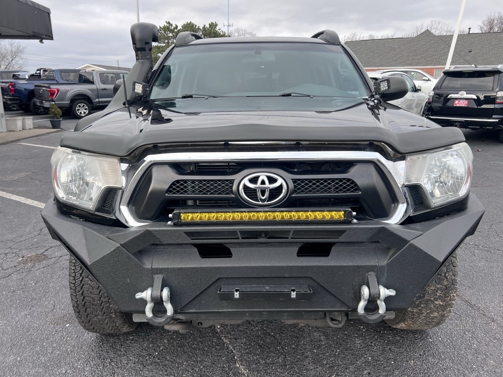 Toyota Tacoma Double Cab V6 6MT 4WD 2015
