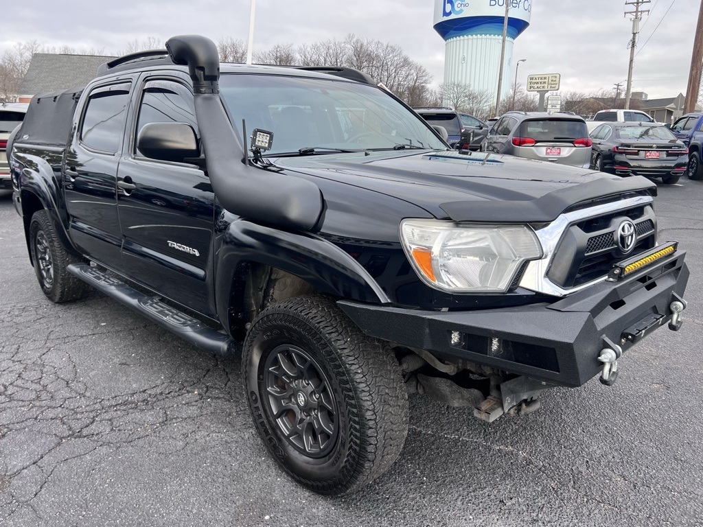 Toyota Tacoma Double Cab V6 6MT 4WD 2015