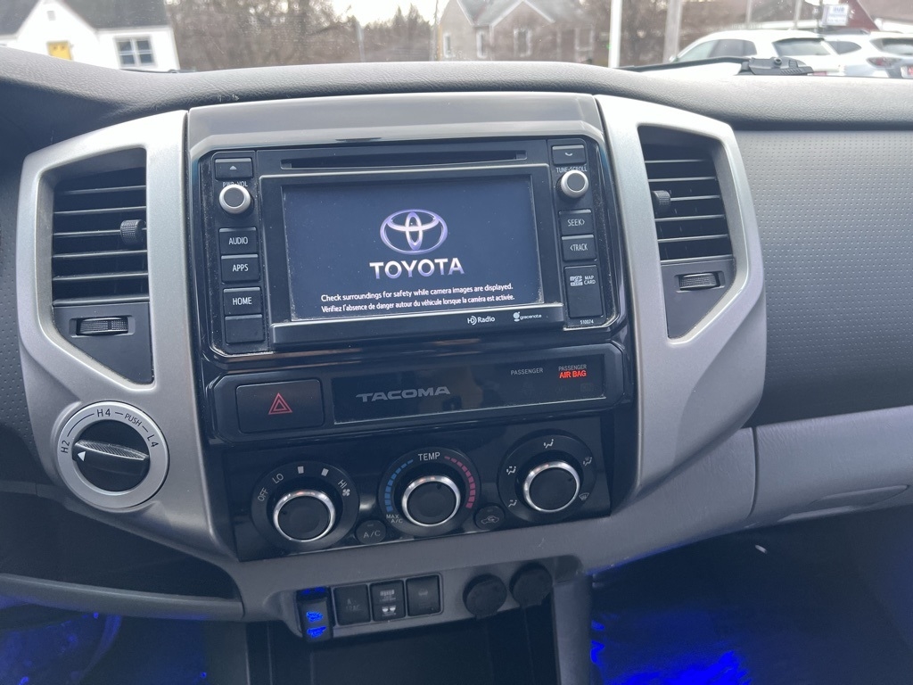 Toyota Tacoma Double Cab V6 6MT 4WD 2015