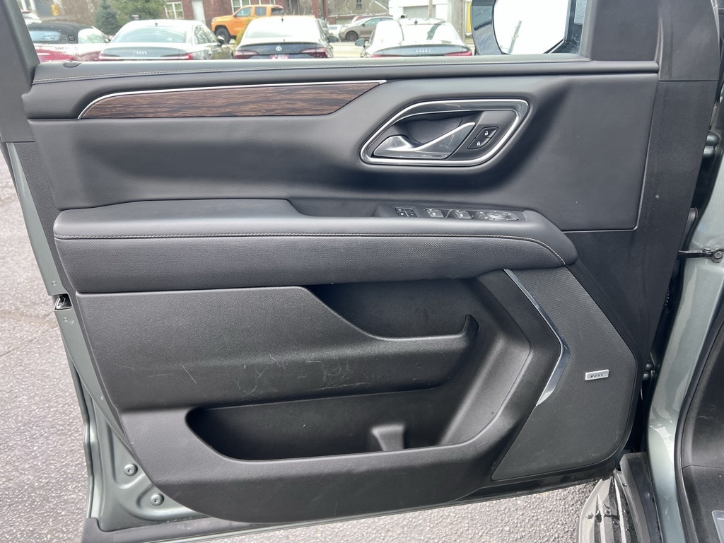 Chevrolet Suburban Premier 4WD 2023