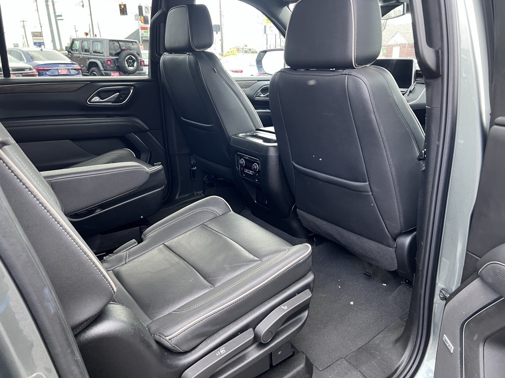 Chevrolet Suburban Premier 4WD 2023