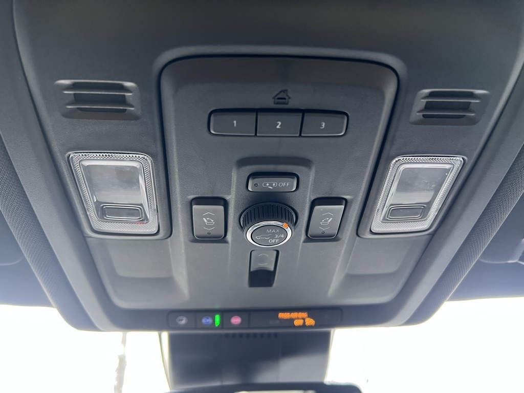 Chevrolet Suburban Premier 4WD 2023