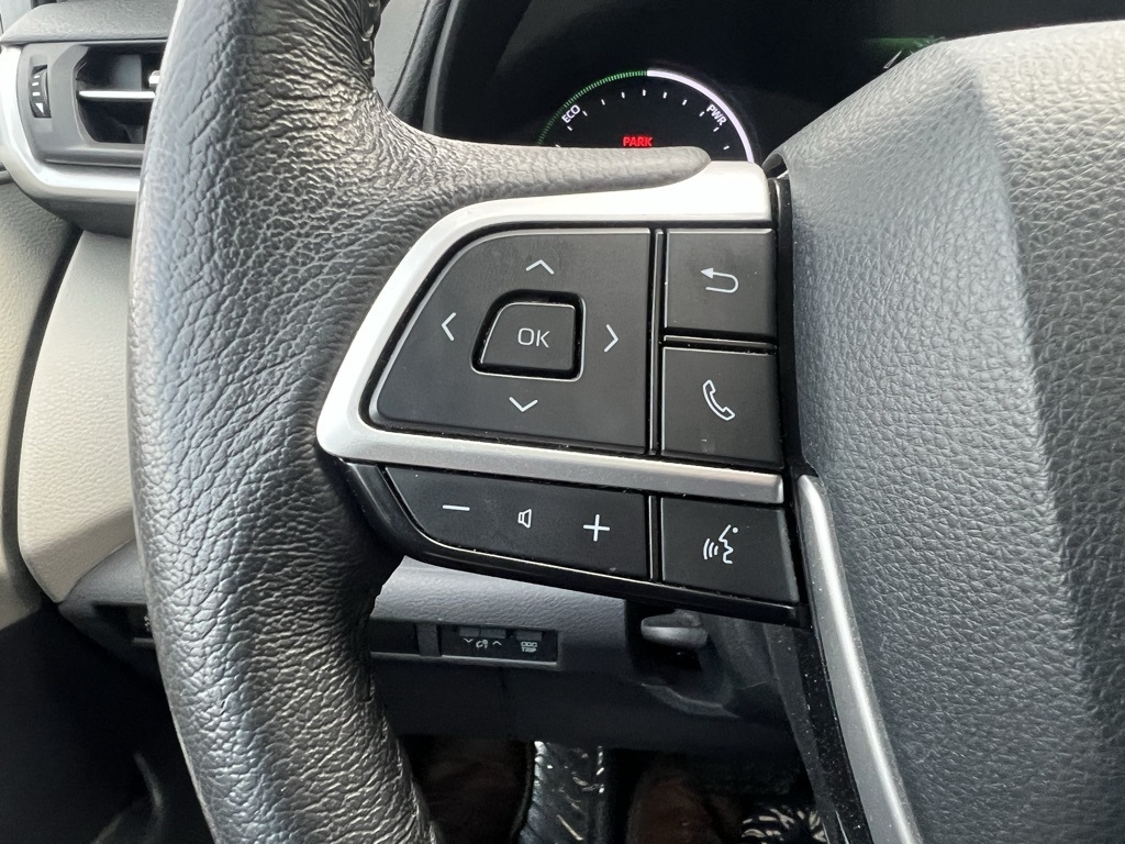 Toyota Sienna XLE 7-Passenger 2024