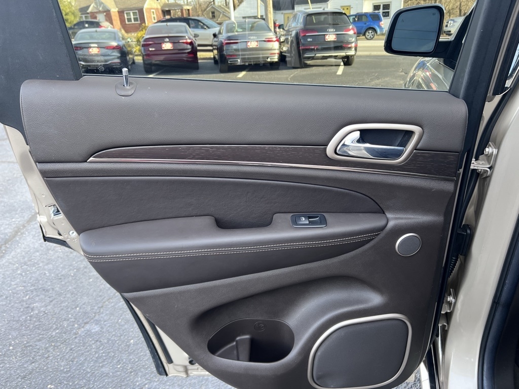 Jeep Grand Cherokee Summit 4WD 2014