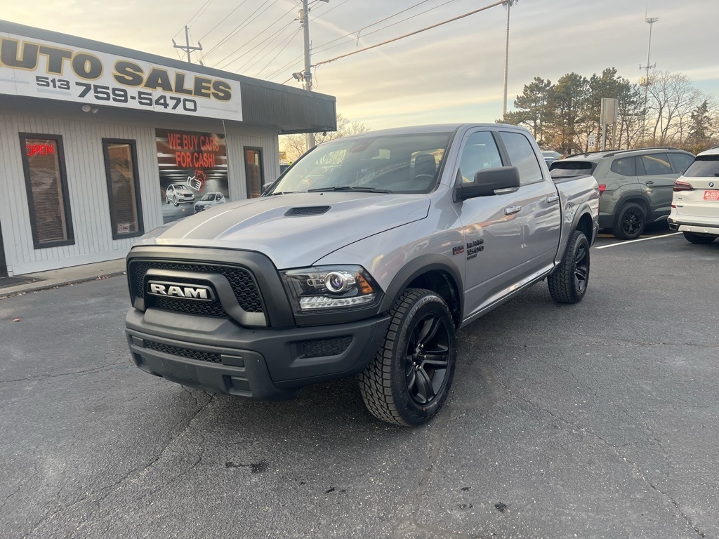 RAM 1500 Classic Tradesman Crew Cab SWB 4WD 2021