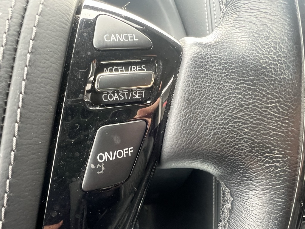 Infiniti QX80 Luxe 4D SUV 4WD 2020