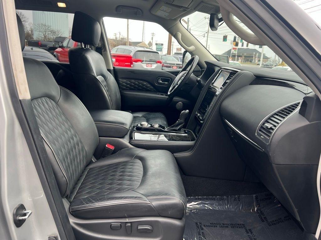 Infiniti QX80 Luxe 4D SUV 4WD 2020