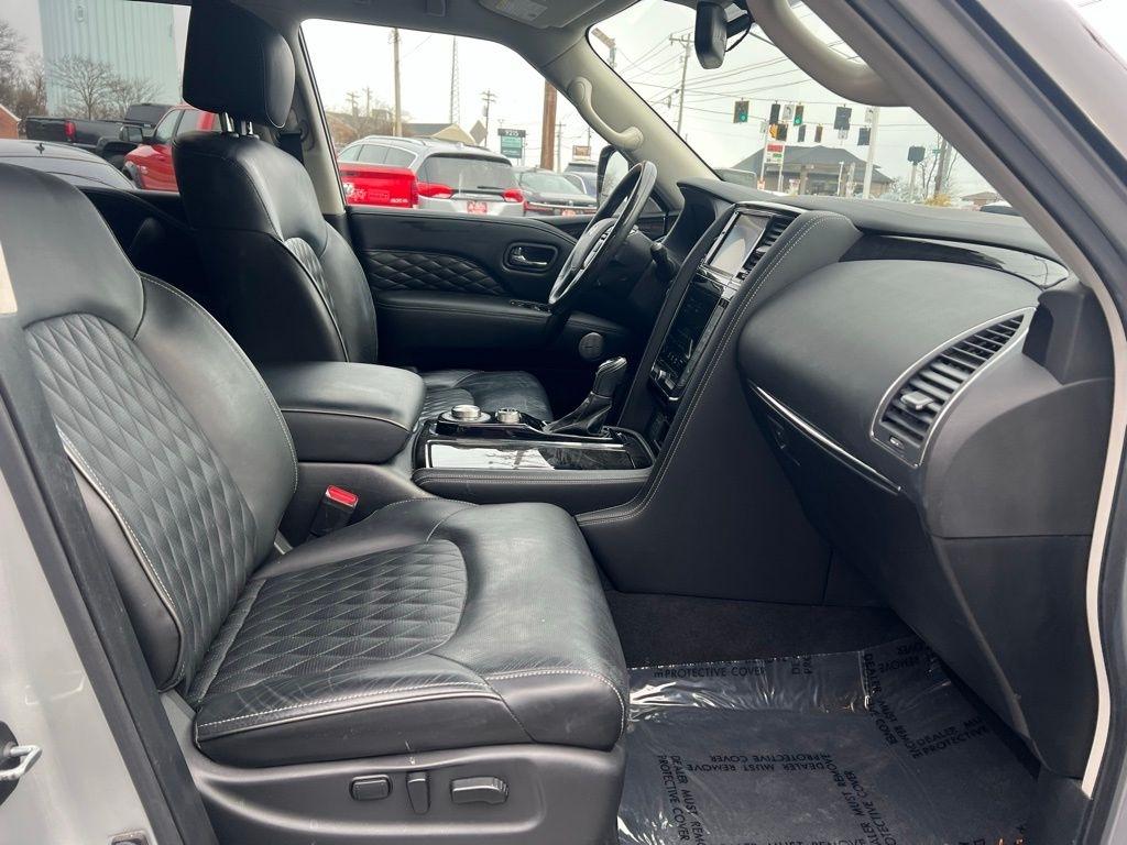 Infiniti QX80 Luxe 4D SUV 4WD 2020