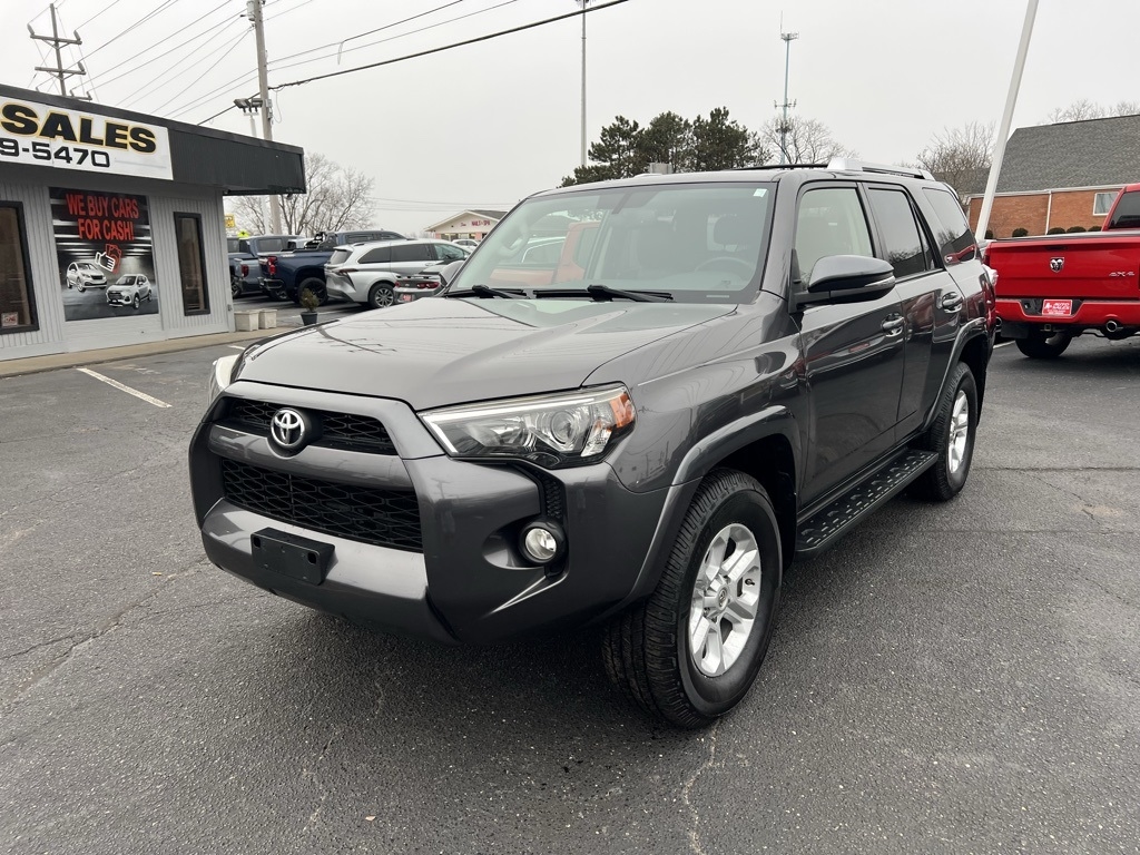 Toyota 4Runner SR5 4WD 2017