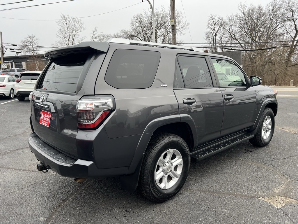 Toyota 4Runner SR5 4WD 2017