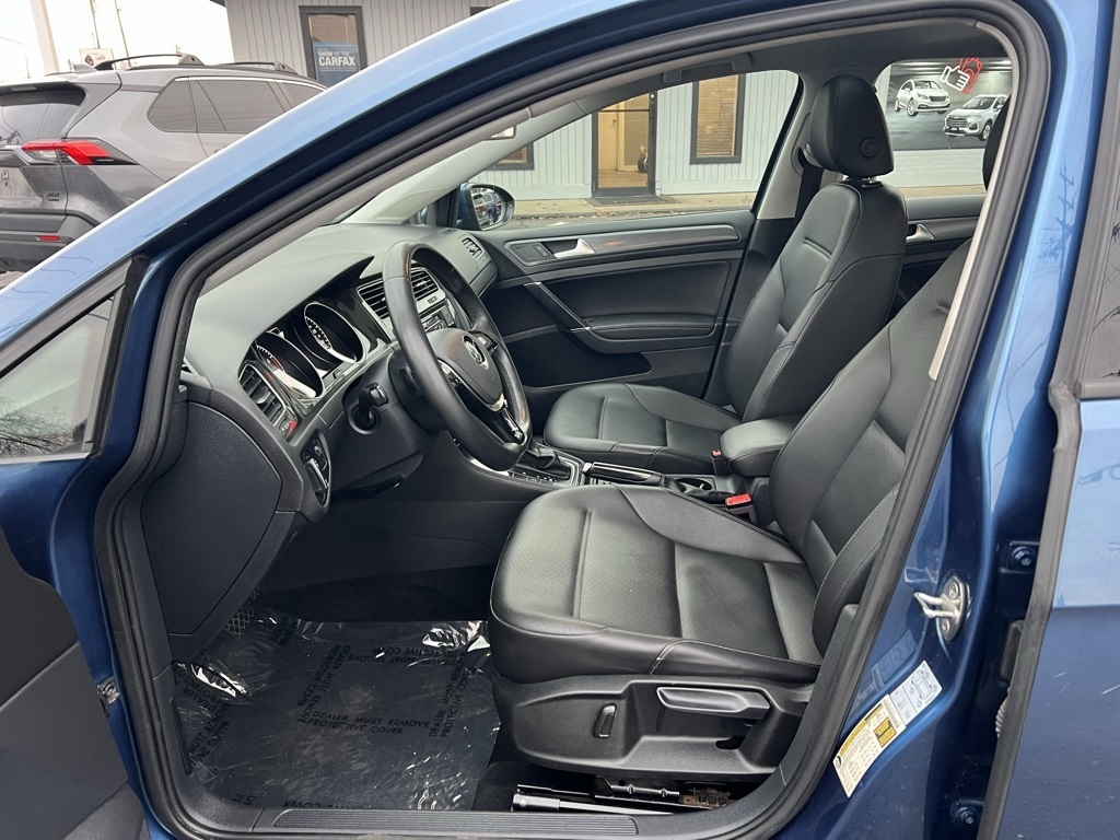 Volkswagen Golf TSI 8A 2020