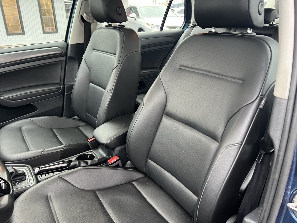 Volkswagen Golf TSI 8A 2020