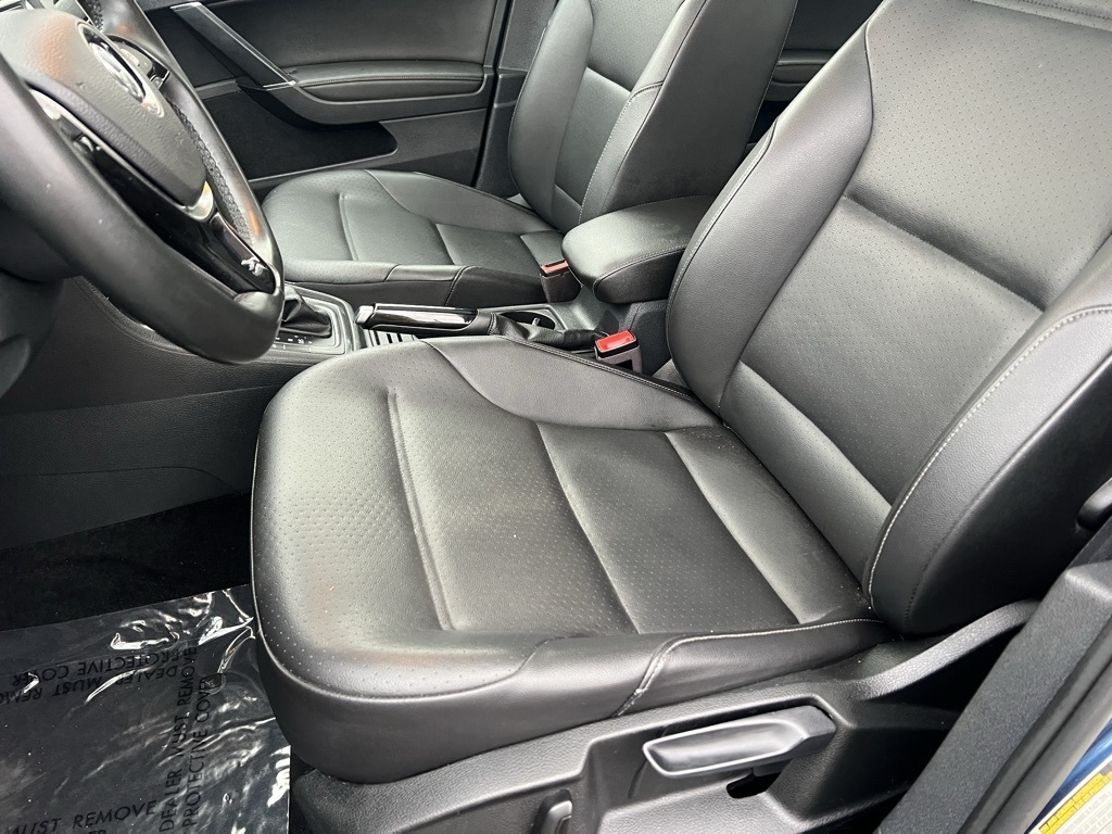 Volkswagen Golf TSI 8A 2020