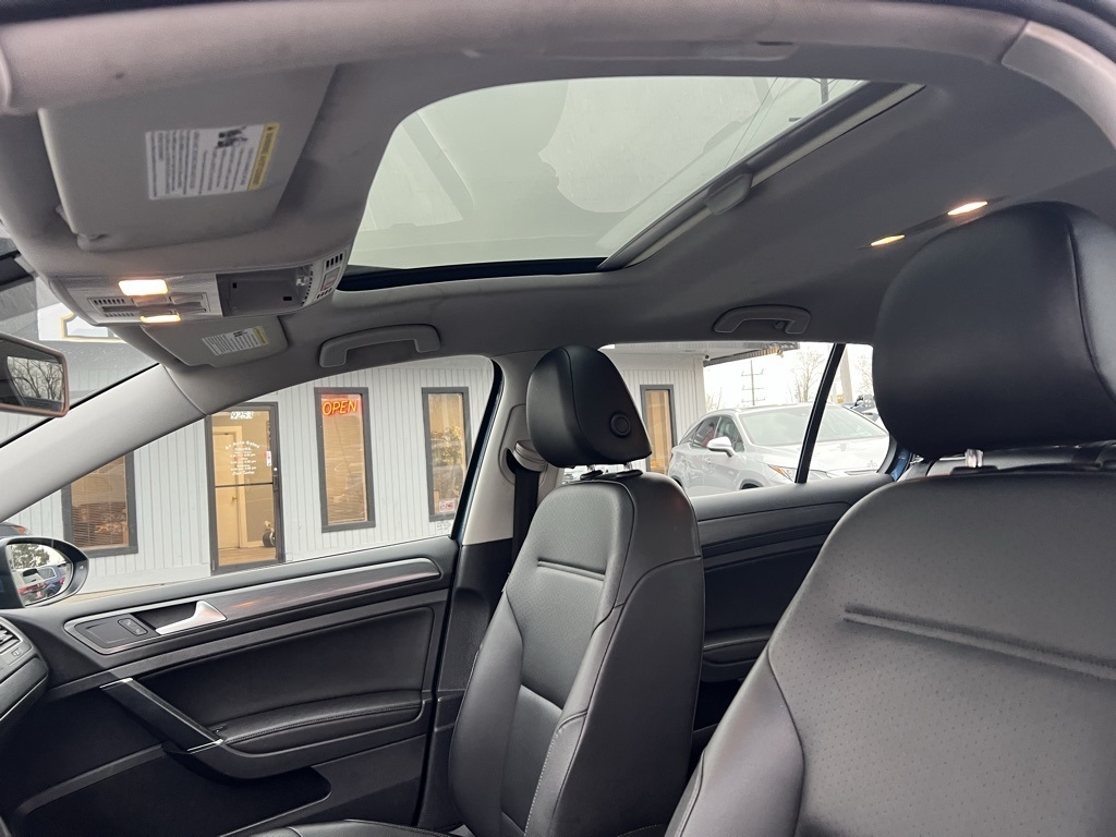 Volkswagen Golf TSI 8A 2020