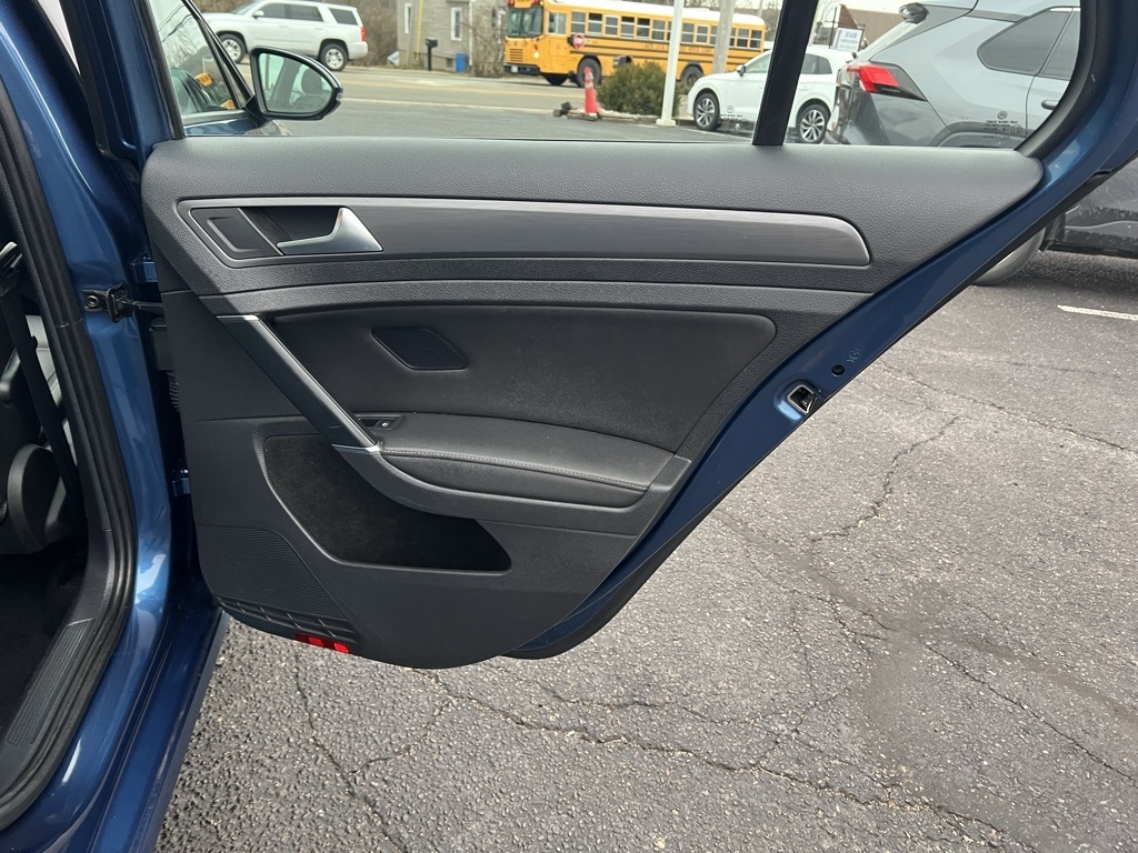 Volkswagen Golf TSI 8A 2020