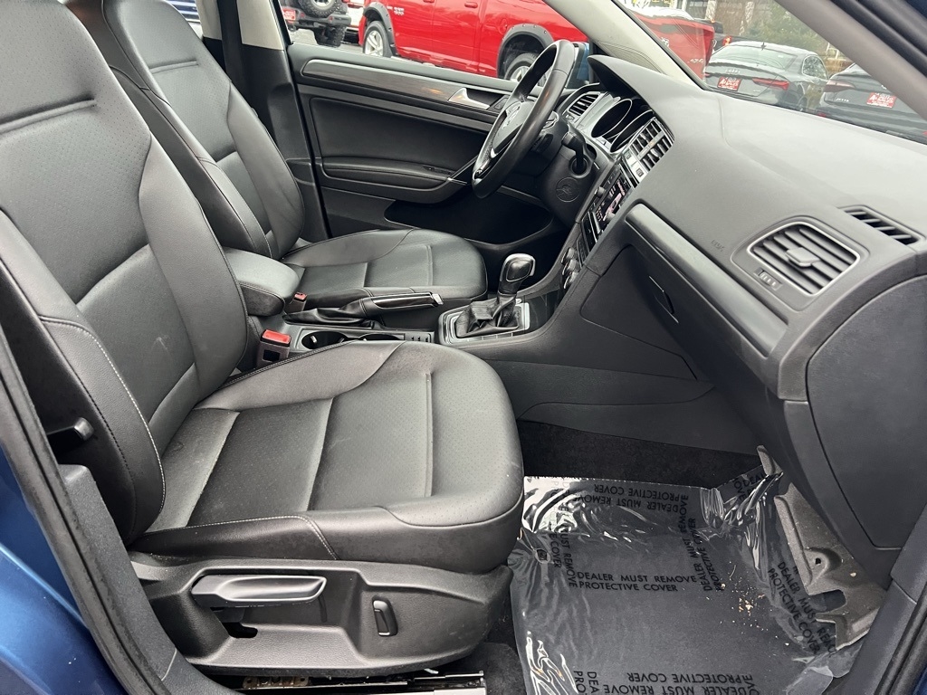 Volkswagen Golf TSI 8A 2020