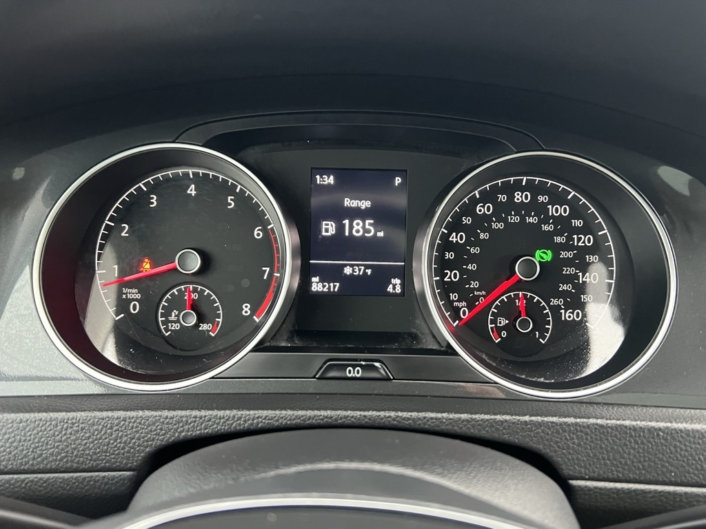 Volkswagen Golf TSI 8A 2020