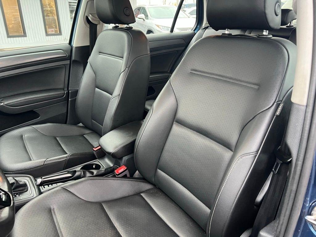 Volkswagen Golf TSI 8A 2020