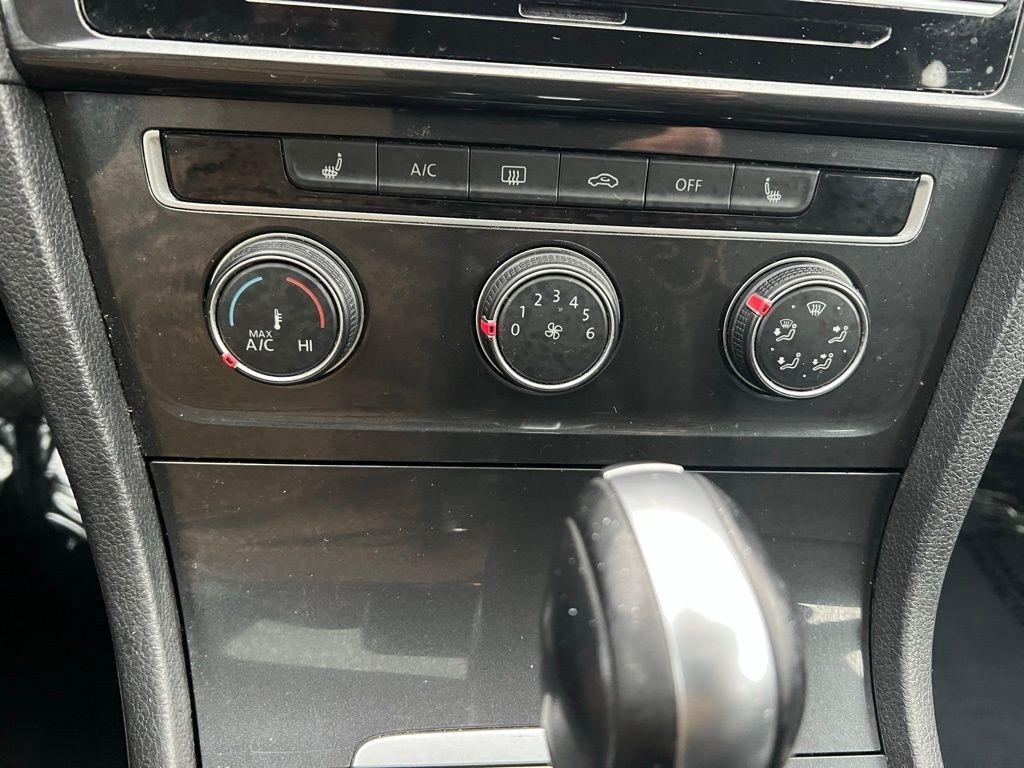 Volkswagen Golf TSI 8A 2020