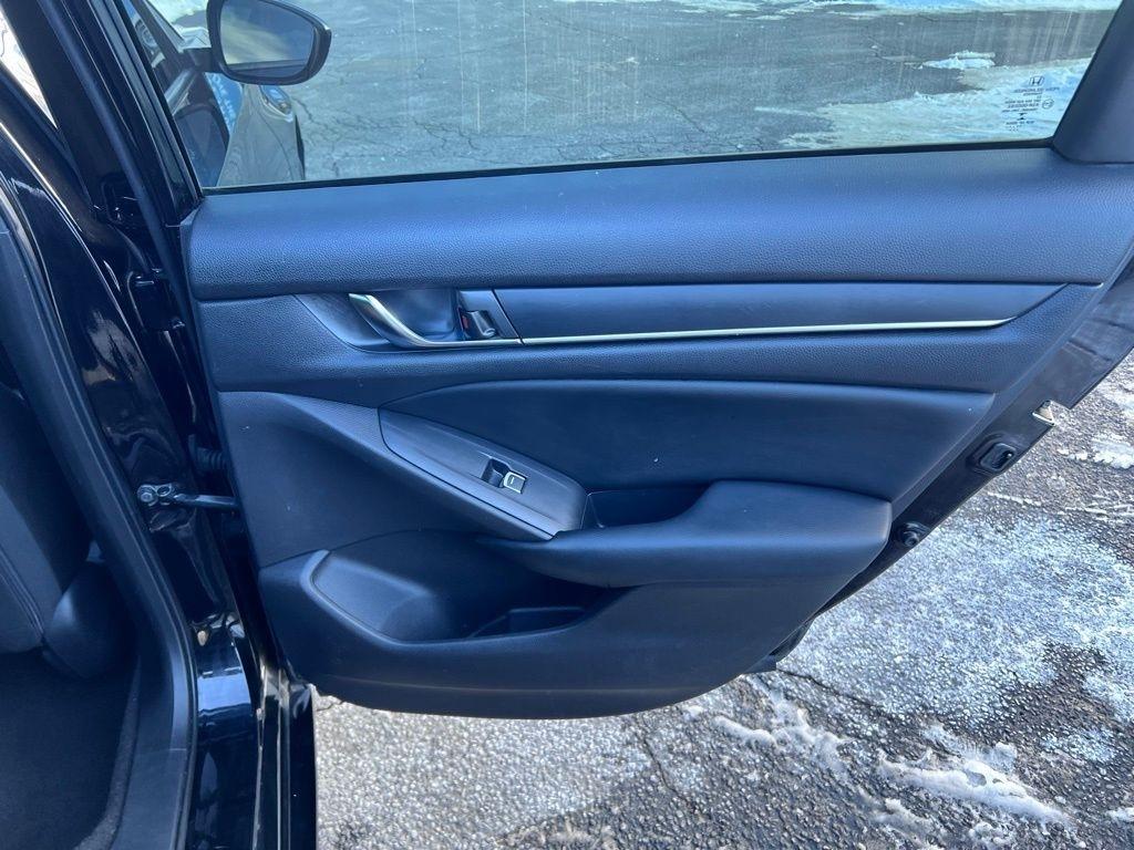 Honda Accord LX CVT 2018