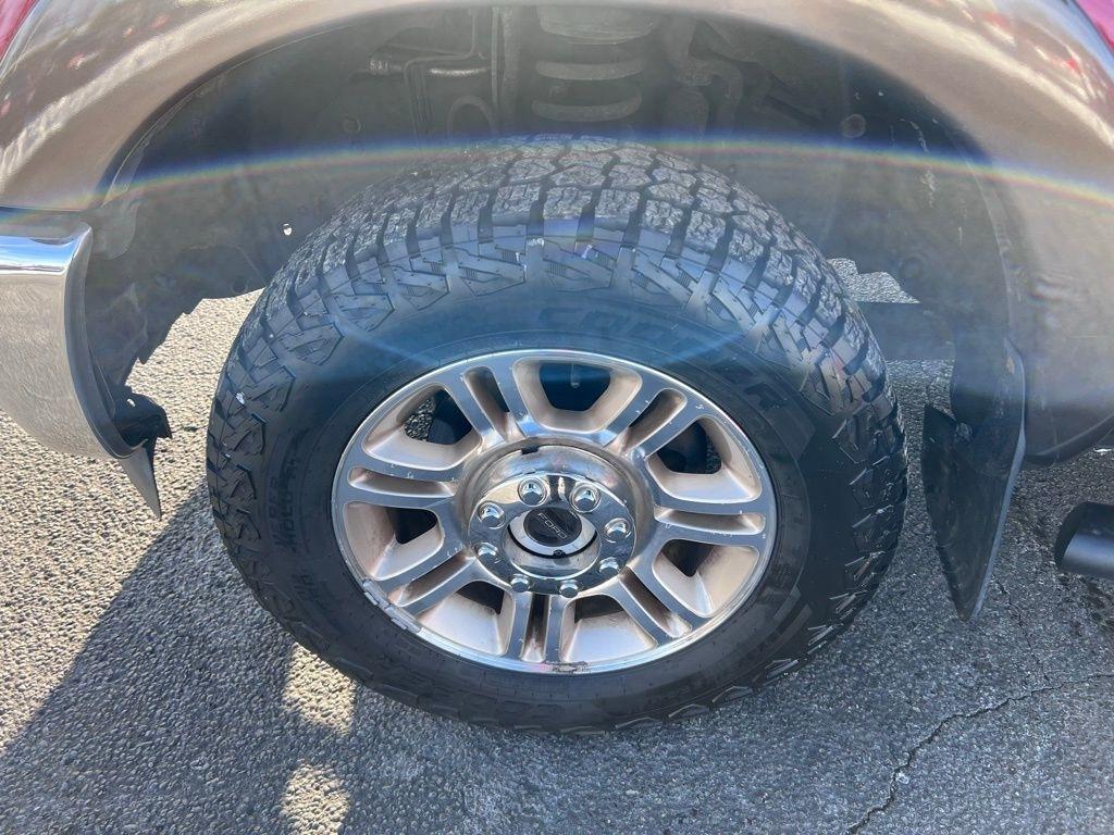 Ford F-350 SD Lariat Crew Cab 4WD 2016