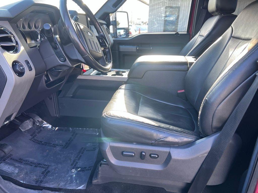 Ford F-350 SD Lariat Crew Cab 4WD 2016