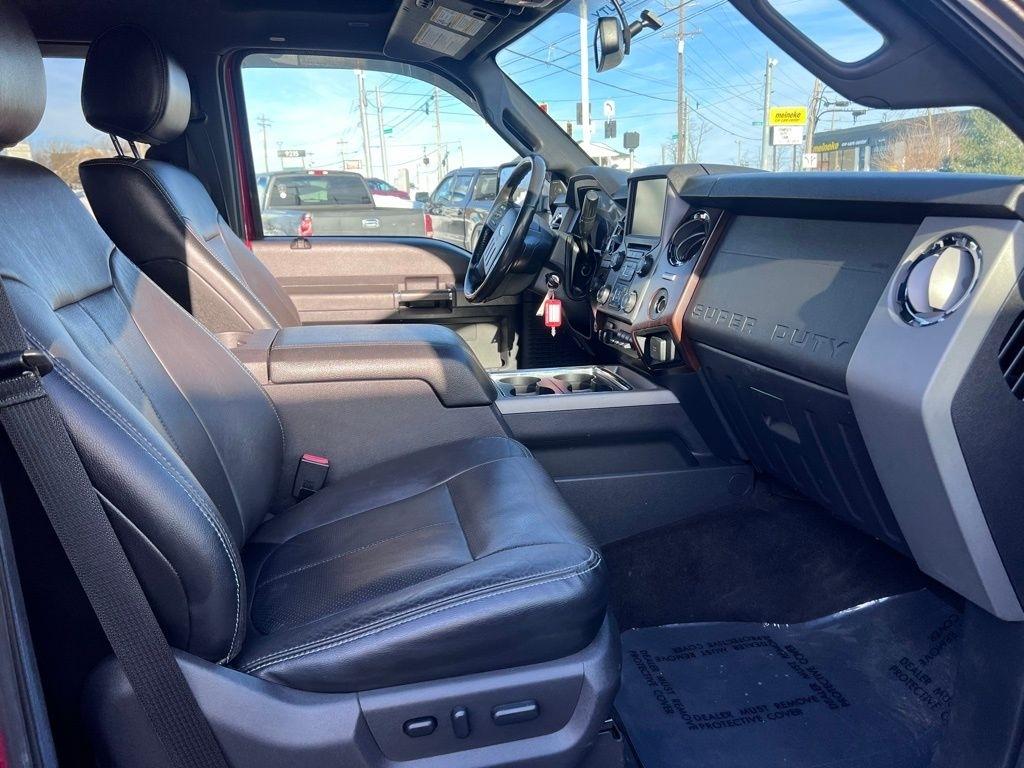 Ford F-350 SD Lariat Crew Cab 4WD 2016