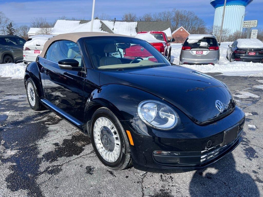 Volkswagen Beetle 1.8T PZEV Convertible 2016