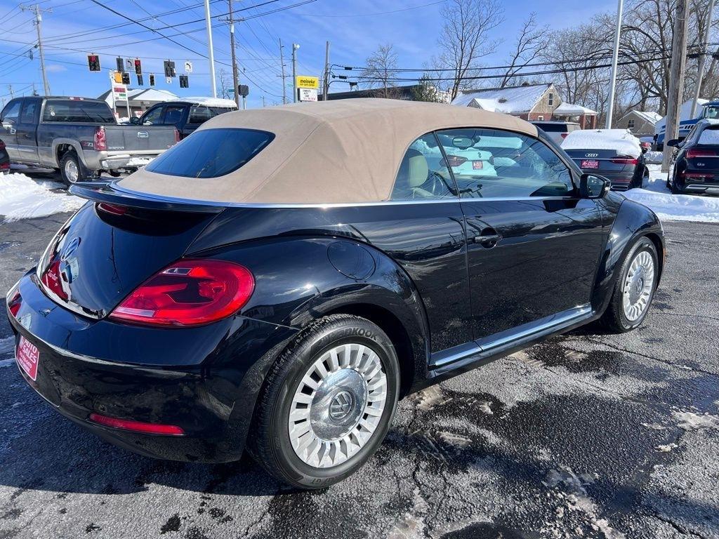 Volkswagen Beetle 1.8T PZEV Convertible 2016