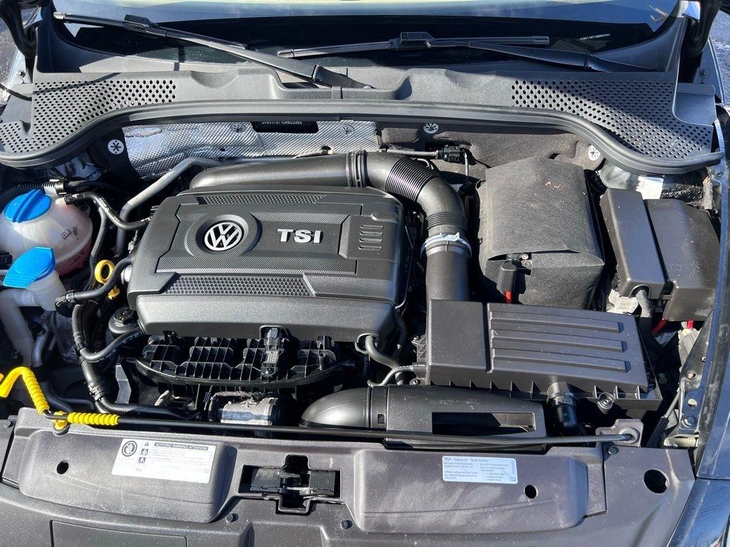 Volkswagen Beetle 1.8T PZEV Convertible 2016