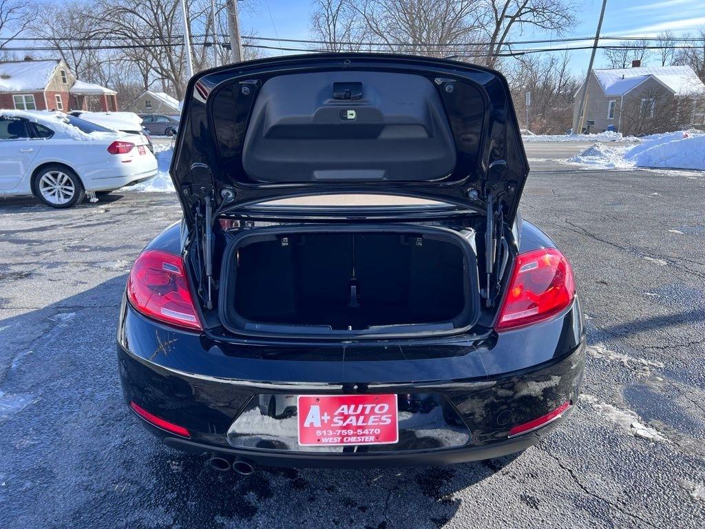 Volkswagen Beetle 1.8T PZEV Convertible 2016