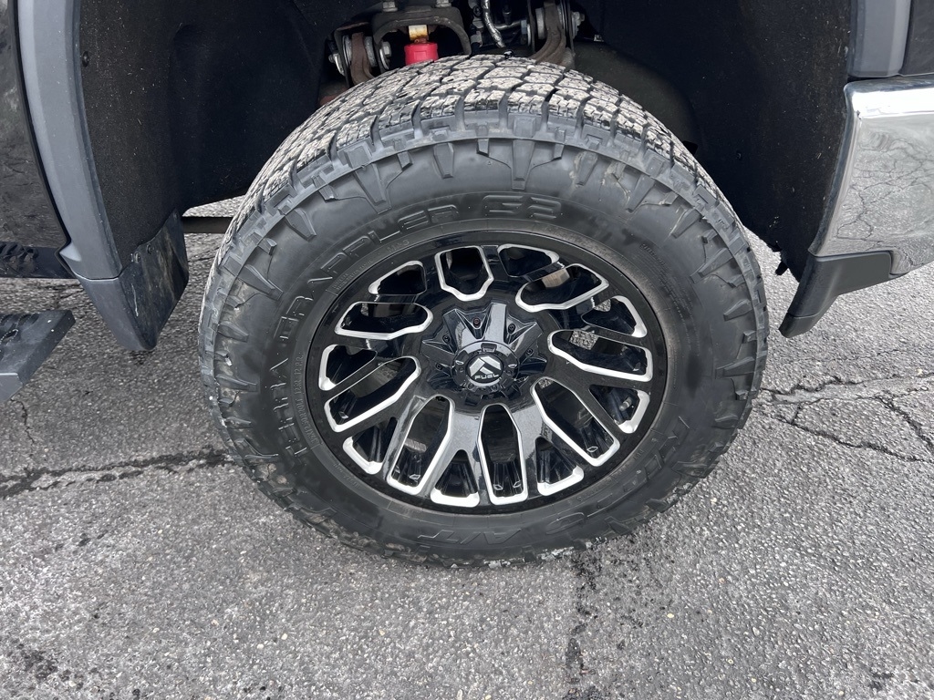 Chevrolet Silverado 2500HD LT Crew Cab Long Box 4WD 2022