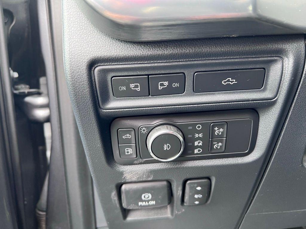 Ford F-150  2021
