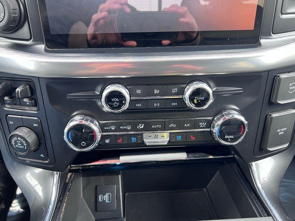 Ford F-150  2021