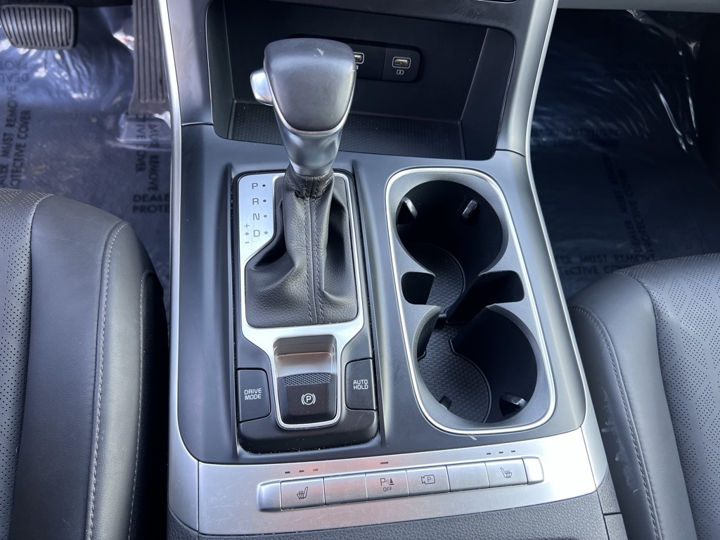 Kia Carnival LX Seat Package 2024