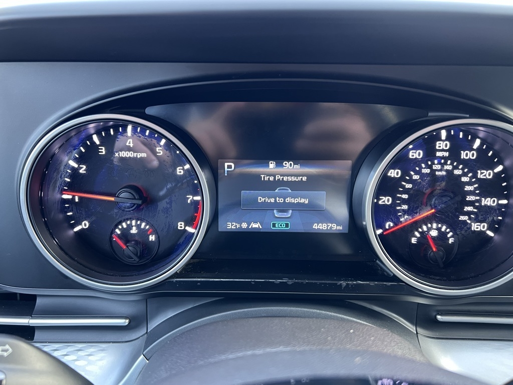 Kia Carnival LX Seat Package 2024