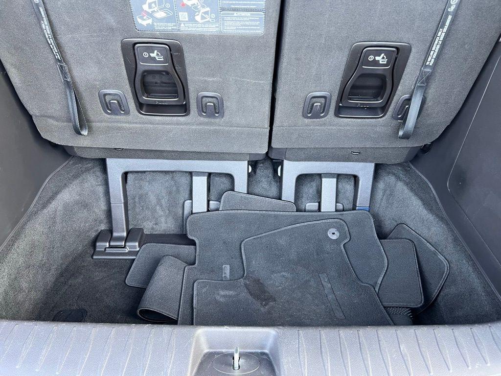 Kia Carnival LX Seat Package 2024