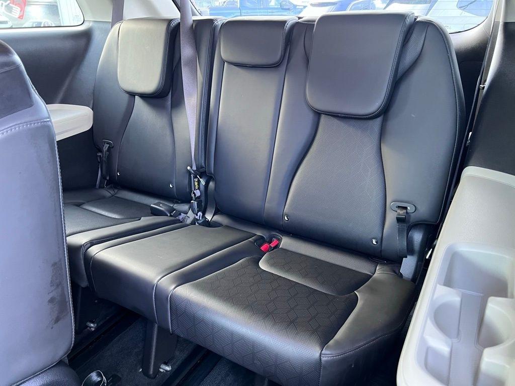 Kia Carnival LX Seat Package 2024