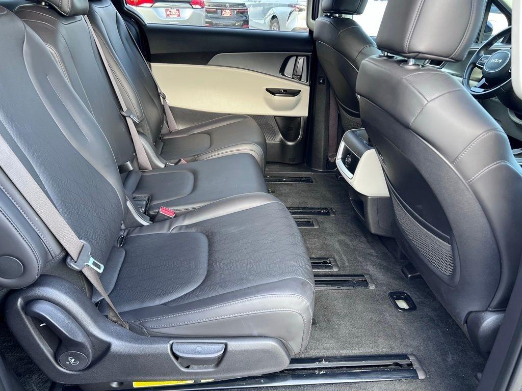 Kia Carnival LX Seat Package 2024