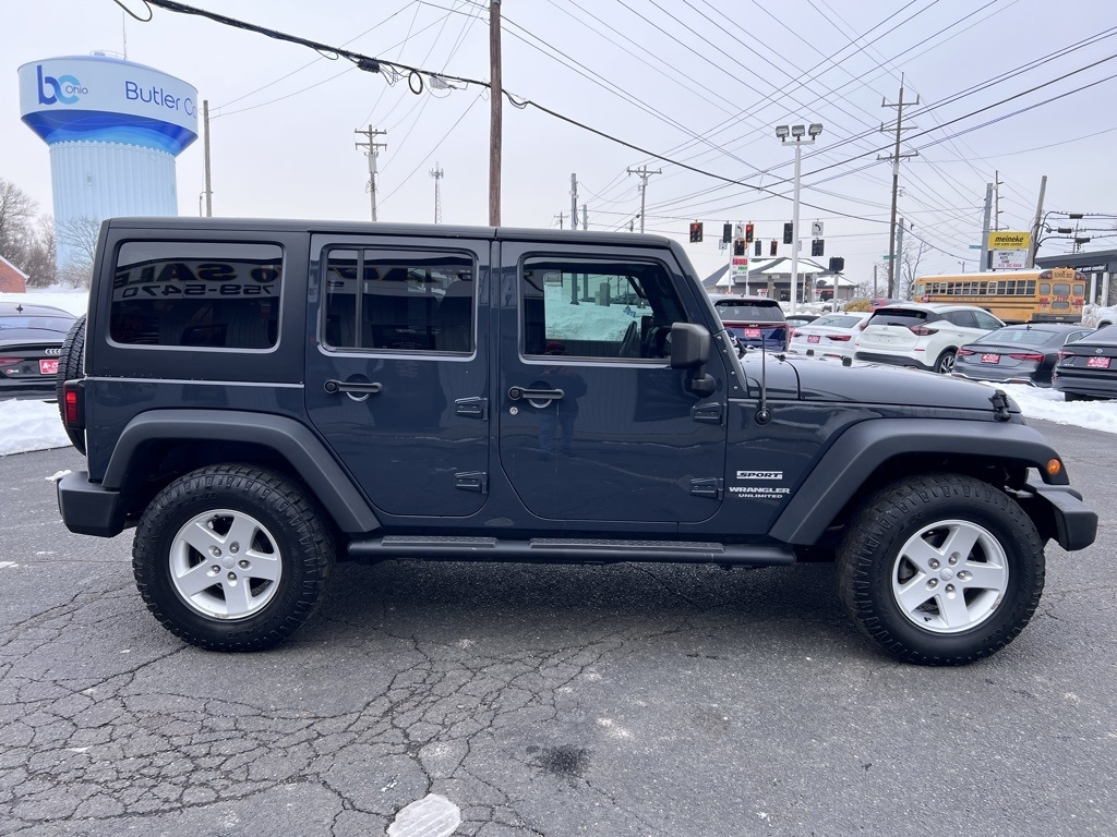 Jeep Wrangler Unlimited Sport 4WD 2017