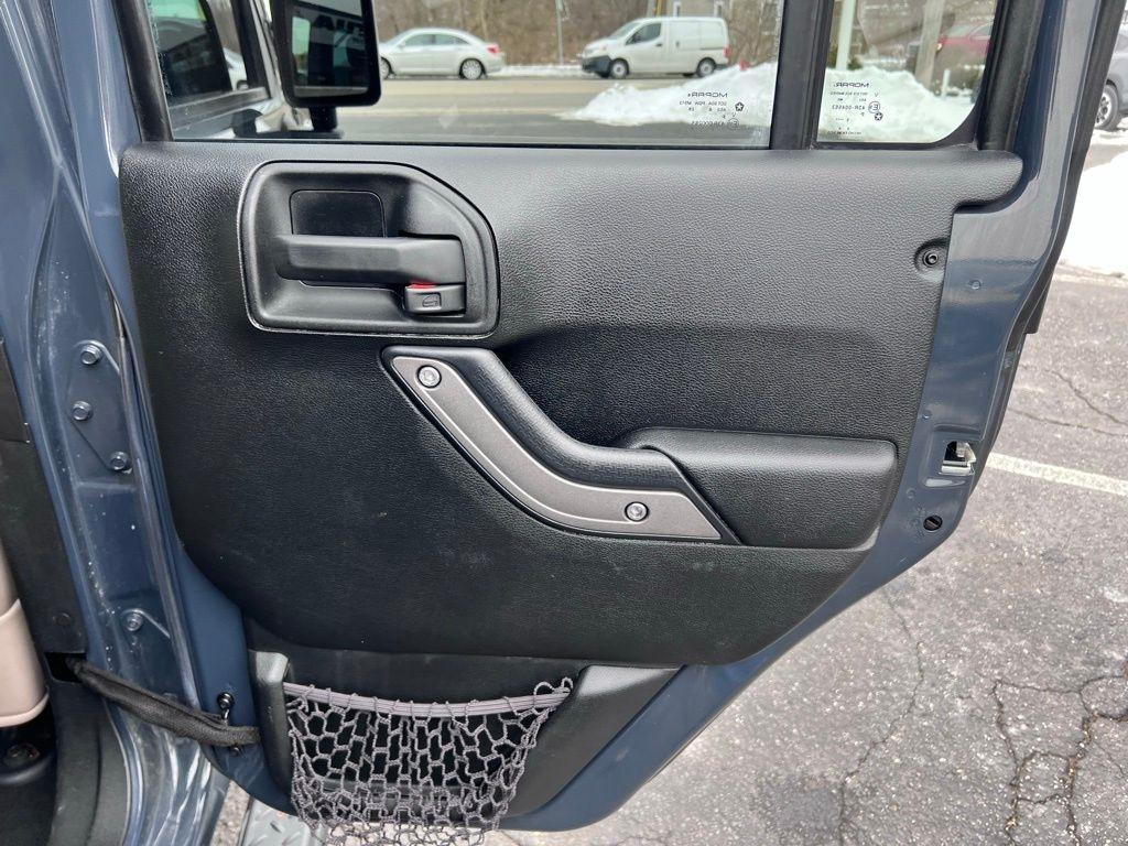 Jeep Wrangler Unlimited Sport 4WD 2017