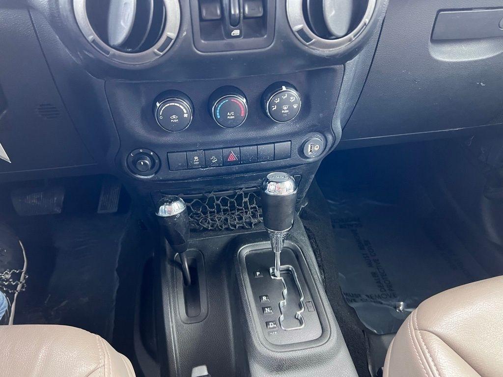 Jeep Wrangler Unlimited Sport 4WD 2017