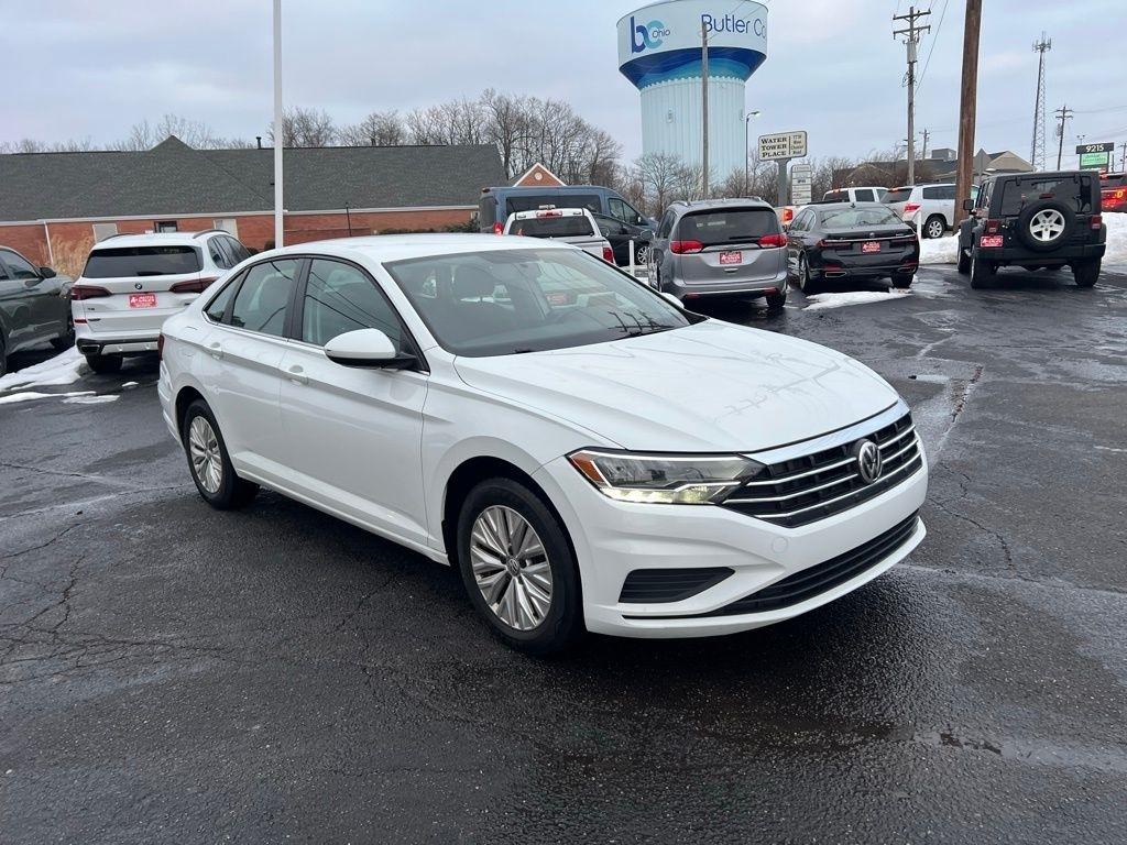 Volkswagen Jetta 1.4T S 8A 2019