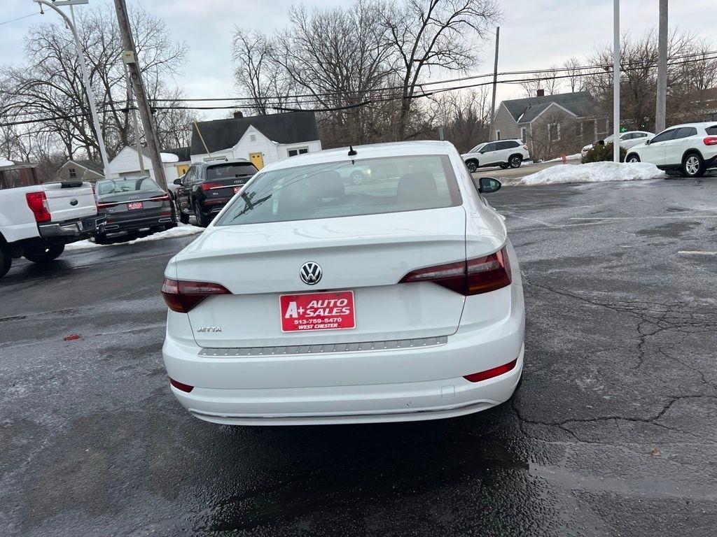 Volkswagen Jetta 1.4T S 8A 2019