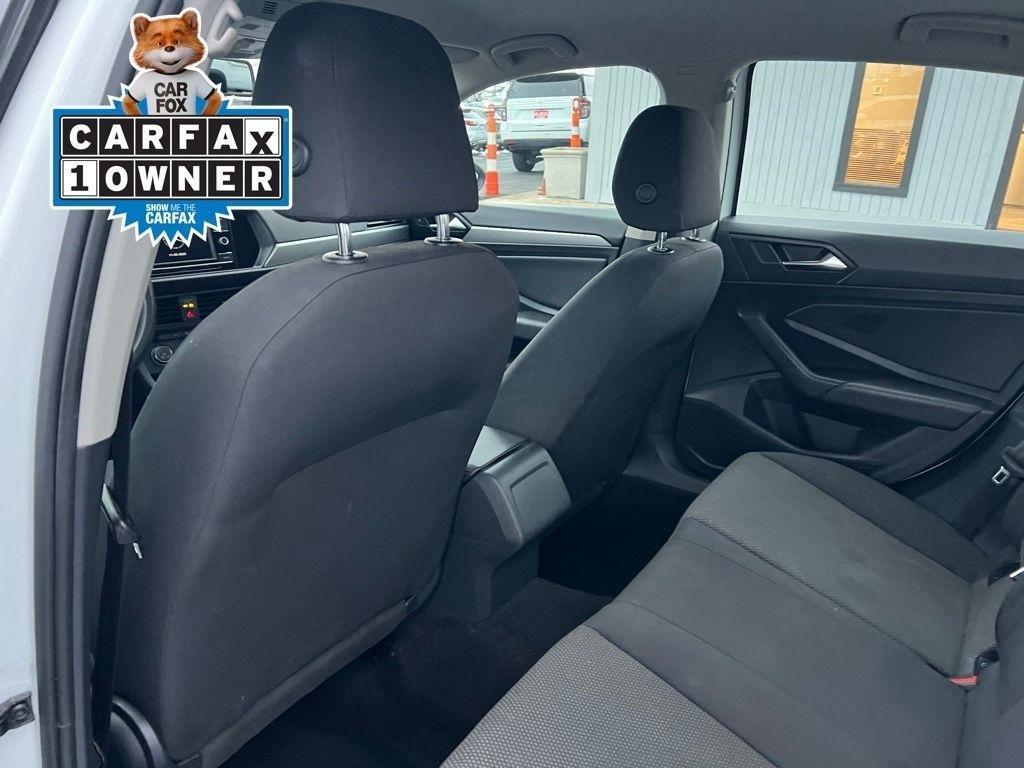 Volkswagen Jetta 1.4T S 8A 2019
