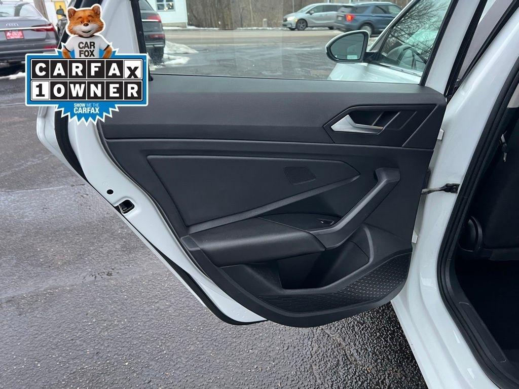 Volkswagen Jetta 1.4T S 8A 2019