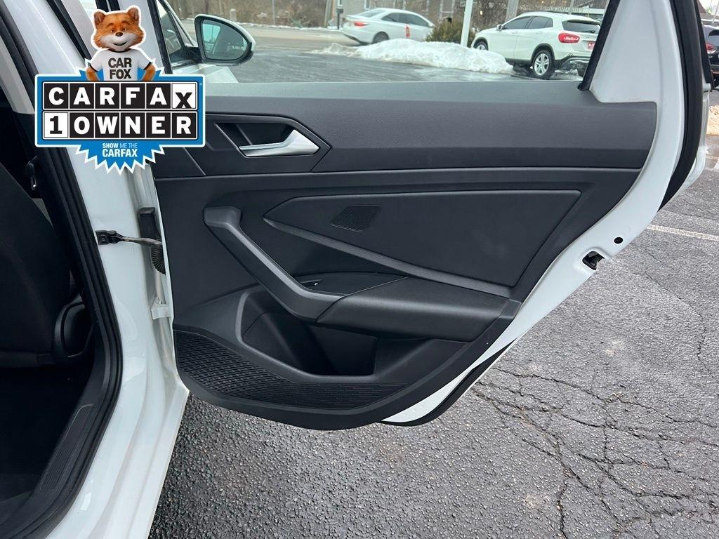 Volkswagen Jetta 1.4T S 8A 2019